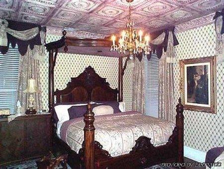 Lockheart Gables Romantic Bed And Breakfast Форт-Уэрт Номер фото